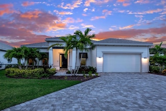 10803 Stellar Cir, Palm Beach Gardens, FL 33412