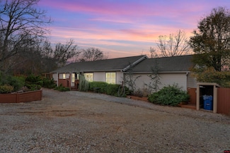 311 Cr 804, Gamaliel, AR 72537