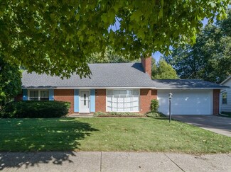 1908 Augusta Dr, Champaign, IL 61821