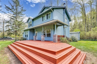 885 NW Pioneer Hill Rd, Poulsbo, WA 98370