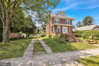 504 Muhlenberg St, Reading, PA 19605