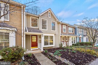 1502 Poplar Grove Dr, Reston, VA 20194