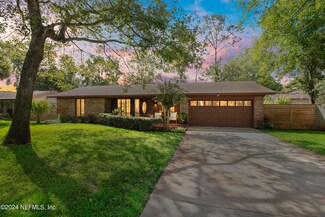 3444 Hartley Rd, Jacksonville, FL 32257
