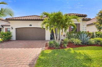 28009 Foxrock Ct, Bonita Springs, FL 34135