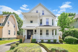 87 Somerset St, Springfield, MA 01108