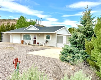 133 Launa Ln, Central, UT 84722