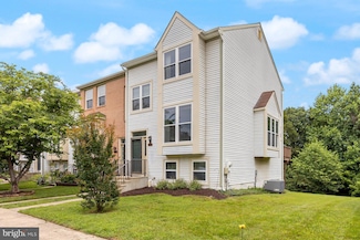 7817 Falling Leaves Ct, Ellicott City, MD 21043