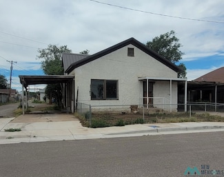 404 S 10th St, Artesia, NM 88210