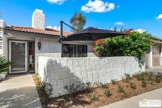 2150 N Sunshine Cir, Palm Springs, CA 92264