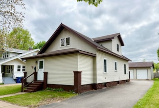 1020 S 8th Ave, Wausau, WI 54401
