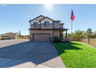 675 S Taylor Ct, Molalla, OR 97038