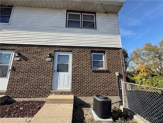 557 N Broad St, Fairborn, OH 45324