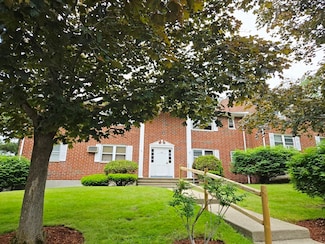 119 Litchfield Pines Dr Unit C, Leominster, MA 01453