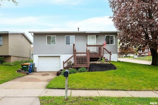 2506 W 59th St, Davenport, IA 52806