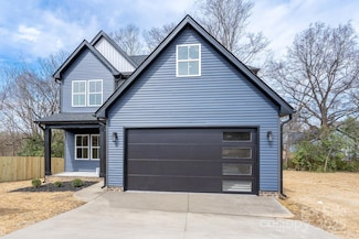 324 Cabarrus Ave W, Concord, NC 28025