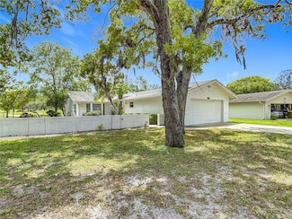 12901 Club Dr, Hudson, FL 34667