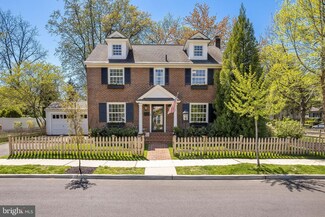 300 W Mount Vernon Ave, Haddonfield, NJ 08033