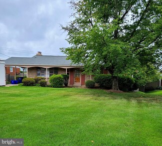 13202 Foxhall Dr, Silver Spring, MD 20906