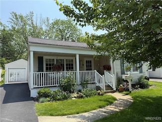 188 Hirschfield Dr, Buffalo, NY 14221