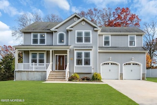 825 Ethan Ct, Toms River, NJ 08753
