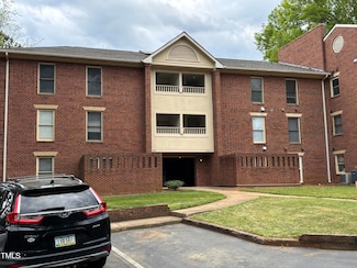 3601 Helix Ct Unit 301, Raleigh, NC 27606