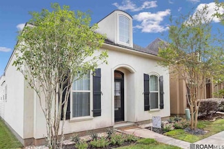 14449 Royal Villa Dr, Baton Rouge, LA 70810