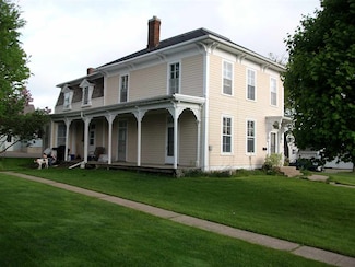 350 N Jefferson St, Lancaster, WI 53813