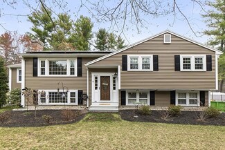 30 Beech St, Townsend, MA 01469