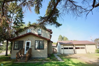 1020 5th Ave N, Wahpeton, ND 58075