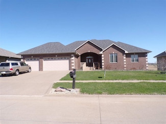 401 W 16th St, West Liberty, IA 52776