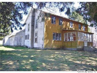 60 E Lake Rd, de Ruyter, NY 13052