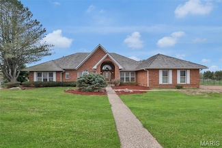 17819 Argonne Estates Dr, Florissant, MO 63034
