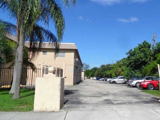 1350 NE 119th St Unit 3W, Miami, FL 33161