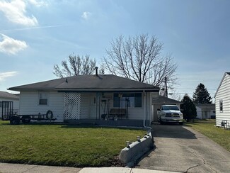 2745 Van Buren Ave, Springfield, OH 45505