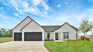 12092 E Shadowridge St, Wichita, KS 67226