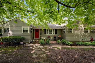 820 Elm Dr, West Lafayette, IN 47906
