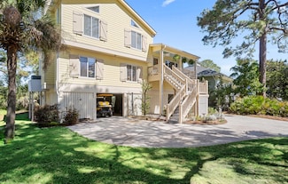 3 Ocean Marsh Ln, Saint Helena Island, SC 29920