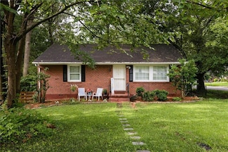 2413 Hillside Ave, Decatur, GA 30032