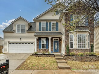 13911 Holly Stream Dr, Huntersville, NC 28078