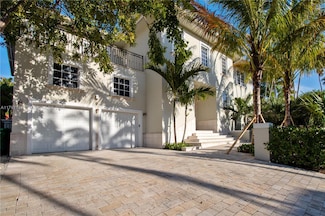 797 Ridgewood Rd, Key Biscayne, FL 33149