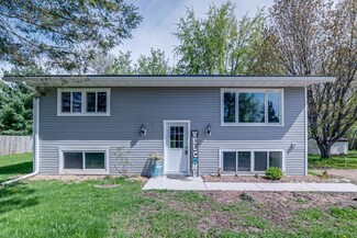 303 2nd St SW, Hinckley, MN 55037