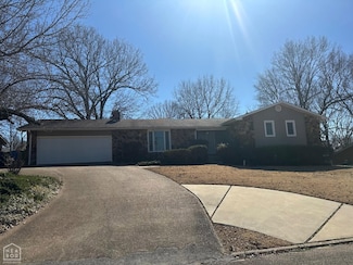 1615 Pinoak Place, Jonesboro, AR 72404