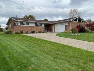 4781 Bond Ave NW, Warren, OH 44483