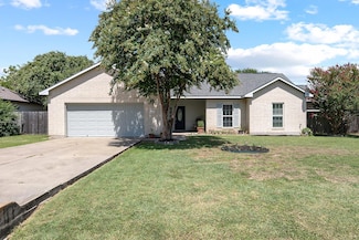 215 Spotted Fawn Dr, Hutto, TX 78634