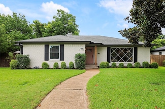 8440 Bocowood Dr, Dallas, TX 75228