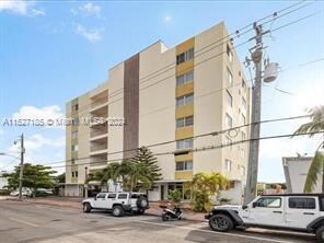 8001 Crespi Blvd Unit 3B, Miami Beach, FL 33141
