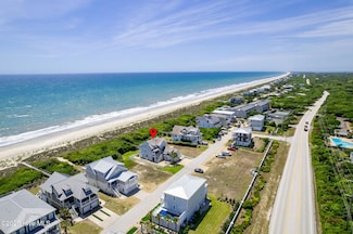 125 Roosevelt Dr, Pine Knoll Shores, NC 28512