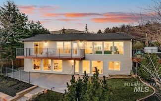 3901 W Twilight Ct, Boise, ID 83703