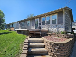 2612 Grandview Ave, Des Moines, IA 50317