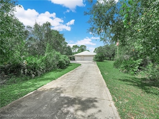 5001 Lakewood Rd, Sebring, FL 33875